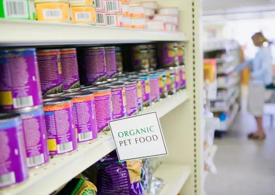 Organic canned dog food