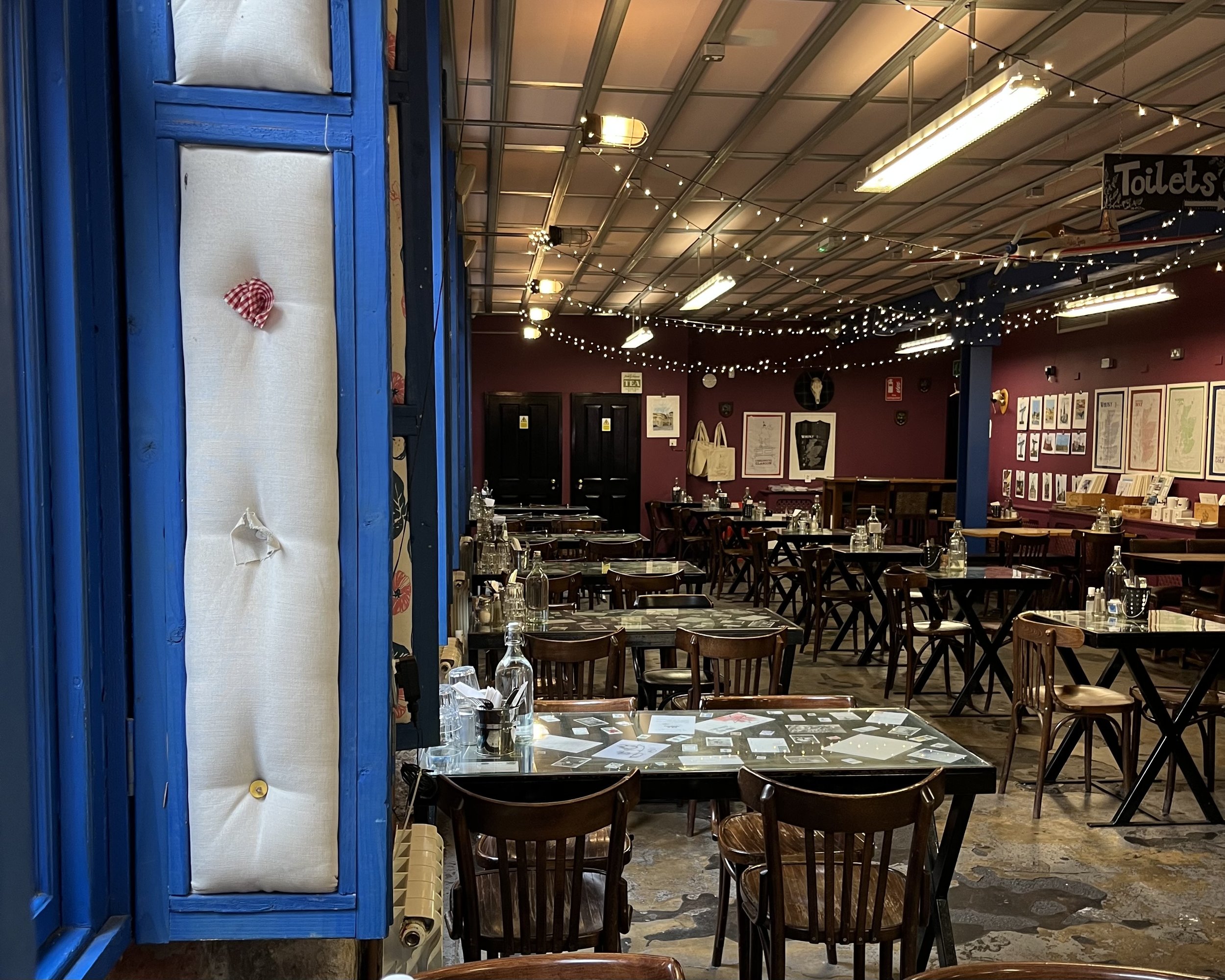 Interior of Singl-end, a Glasgow-based coffee shop and bakery